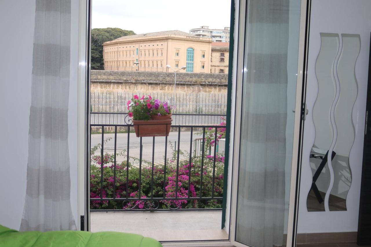Le Torri Dell'Acqua Apartment Палермо Екстериор снимка